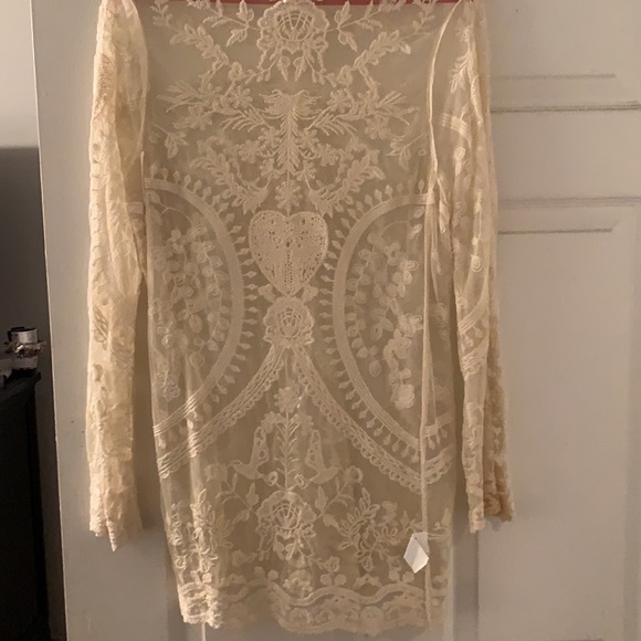 Vintage cover up or mini dress - Picture 3 of 3